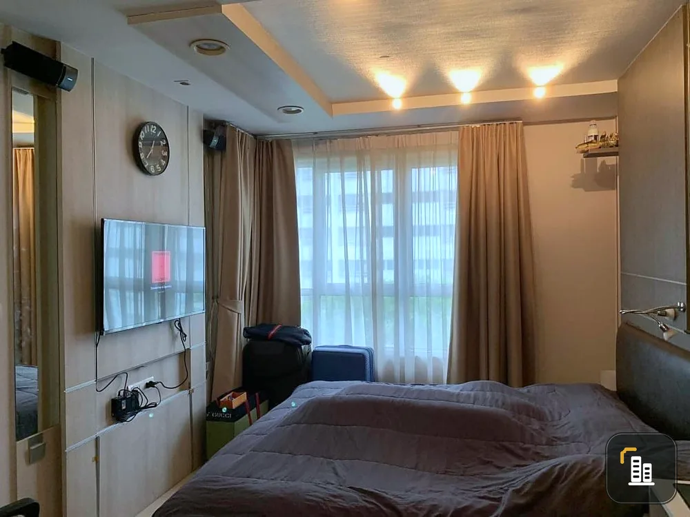 For sale and rent, The Clover Thonglor, room ready to move in. Fully furnished, beautiful built-ins, reserve quickly.