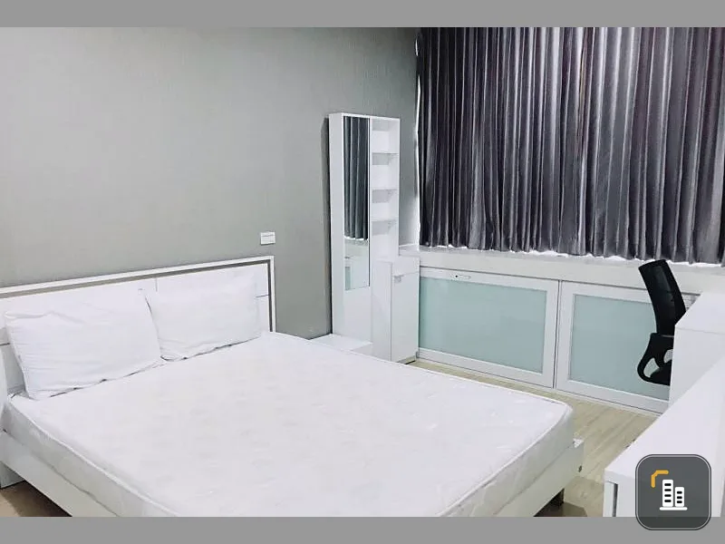 For rent!! Condo T.C. Green, a room in white tones, nice and comfortable to look at, not too expensive, reserve quickly, don't wait!!