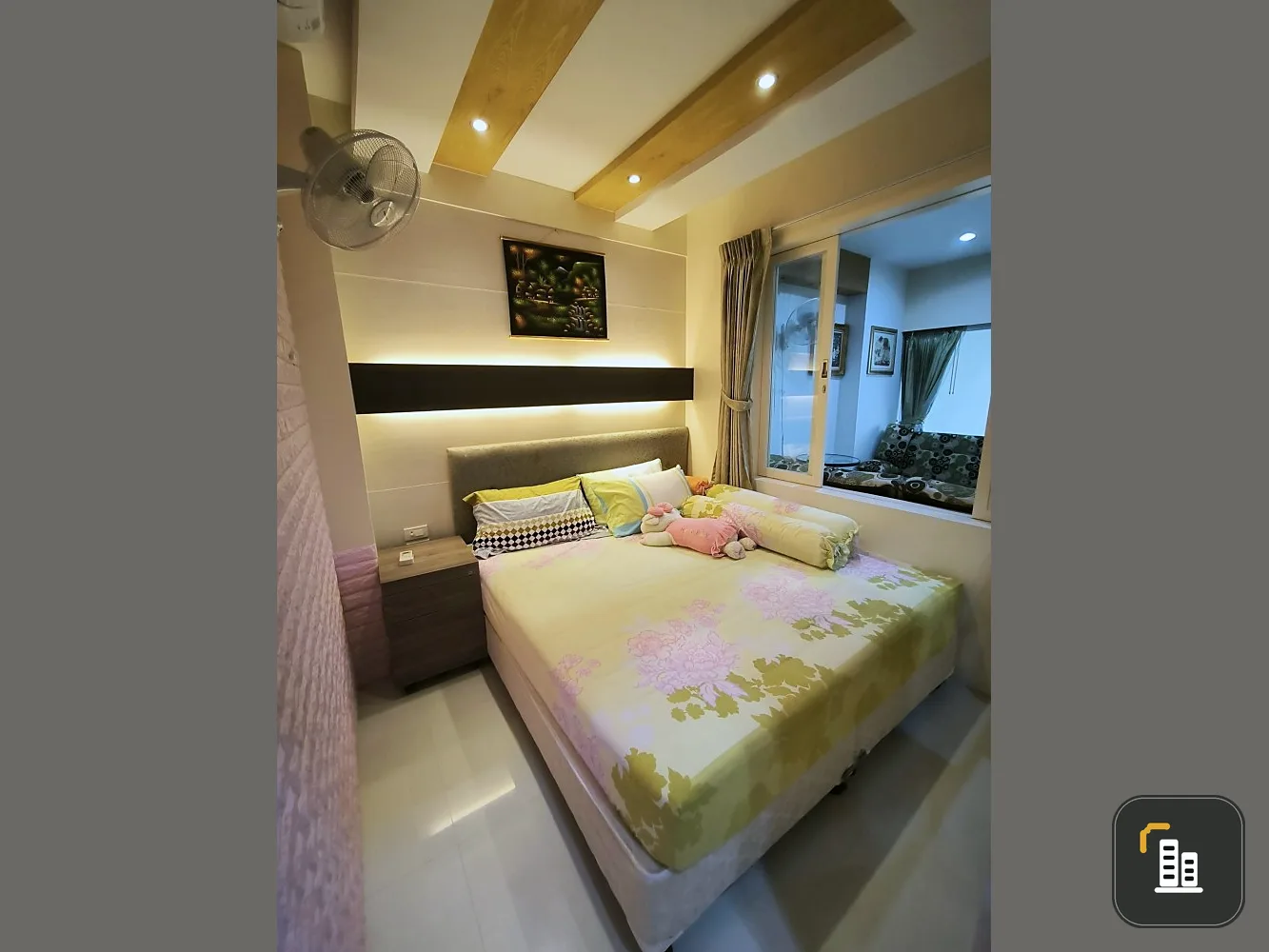 For sale, sea view Jomtien Condominium 1-8 (Jomtien), beautifully decorated room with built-ins. Just come and move in.
