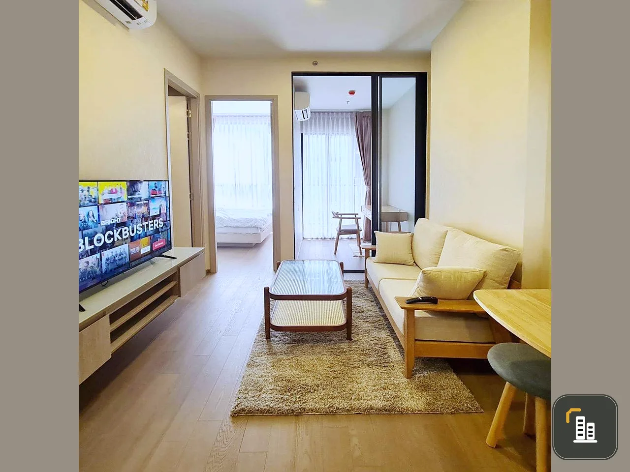 For rent, Park Origin Phayathai, nice decorated room. Looks great and very stylish. Don't just look, hurry and reserve now.