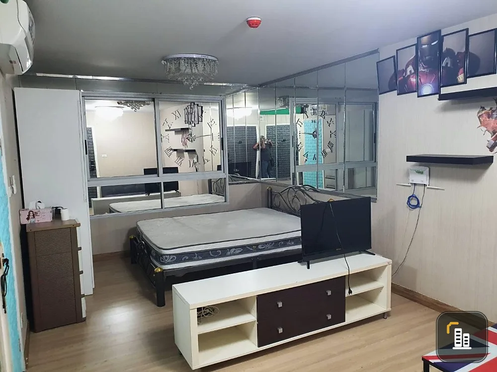For sale: Plum Condo Phahonyothin 89, complete with furniture and electrical appliances. Reserve first and stay first.