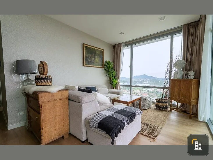 For sale, for rent, Casa Lunar Paradiso, 18th floor, open view, extremely beautiful. Let me tell you, it's very nice to live in. Hurry and reserve now