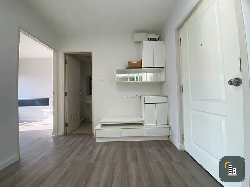 For sale: I Condo Sukhumvit 105, empty room, 8th floor, size 31 sq m., Building A6, ready for ownership, don't miss it.