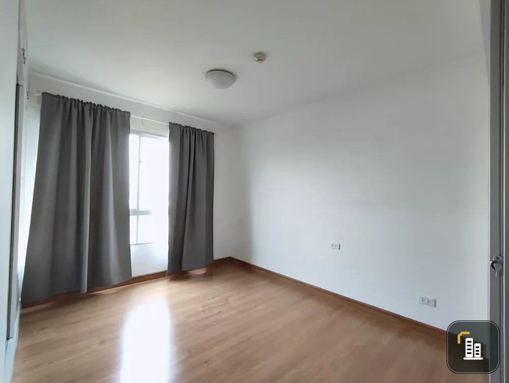 For sale August Rama 3 - Charoen Krung, room ready to move in, north side, Chao Phraya River view, good price, don't miss it.