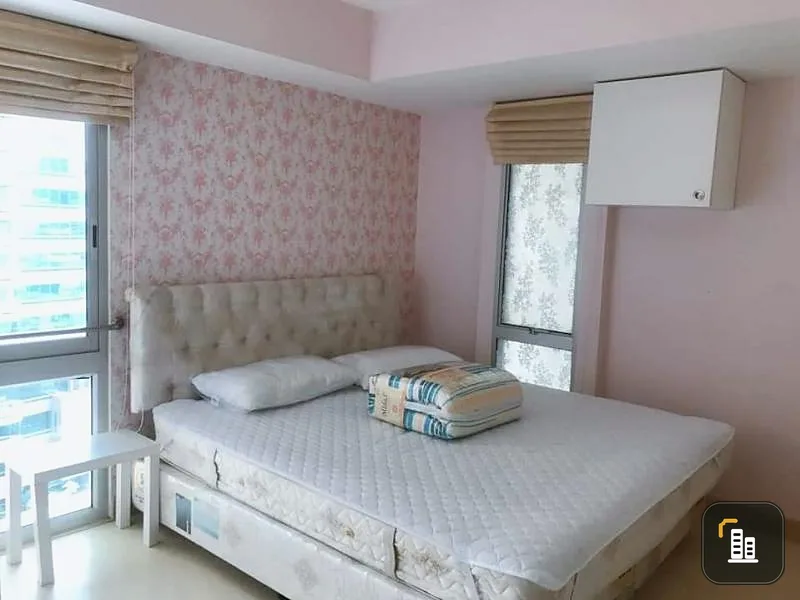 It has arrived. Condo for rent. My resort Bangkok. Beautiful room. Cute. Fully furnished, good price, don't just wait to rent.
