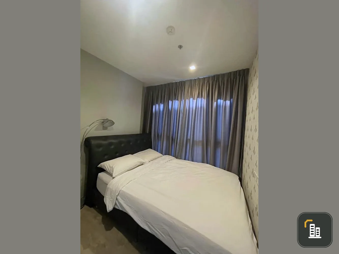 Chai The Base Pattaya Klang (Pattaya Klang) simple decorated room Complete set of furniture Good like this, don't miss it.