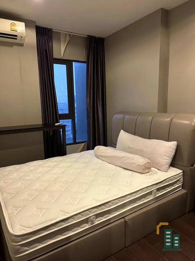 For sale C Ekkamai, room ready to move in Complete set of furniture Complete with electrical appliances If you don't reserve, you'll miss a lot.