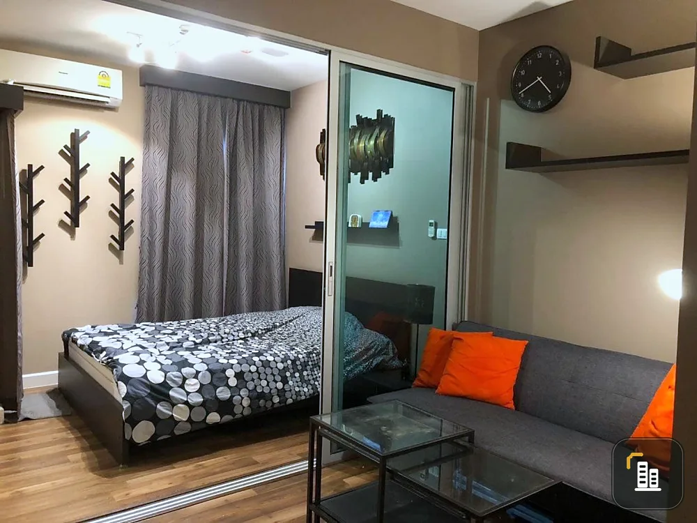 For sale: A Space has Bangna, separated rooms. Complete set of furniture Just carry one bag and move in.