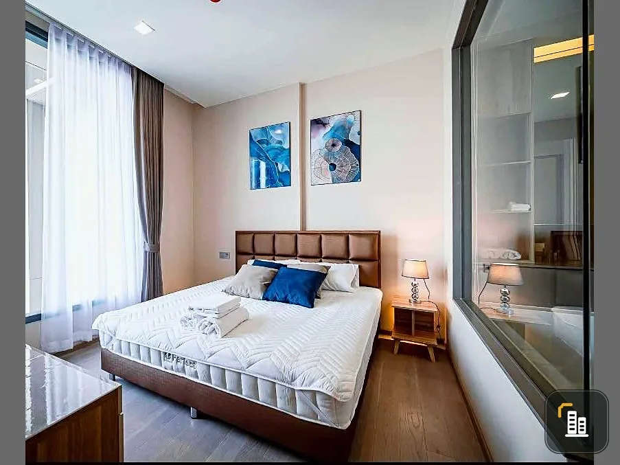 For rent: The ESSE Asoke, condo in the heart of the city, high floor, fully furnished, so beautiful. If you don't reserve, you'll regret it.