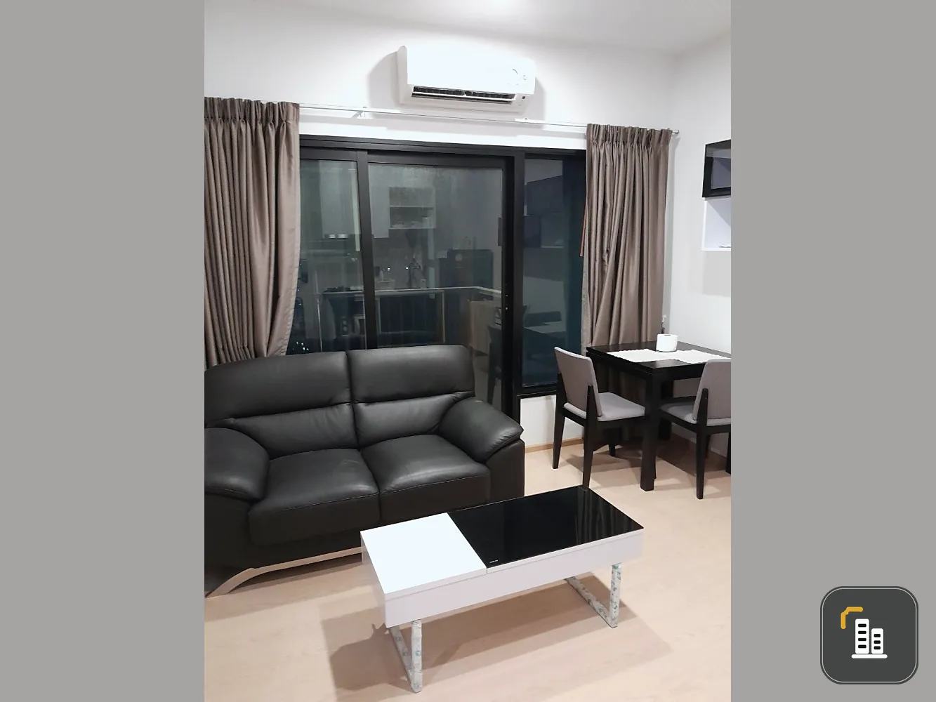Condo for sale, The Tree Sukhumvit 71-Ekkamai, 26th floor, fully furnished with electrical appliances. Hurry and own it now.
