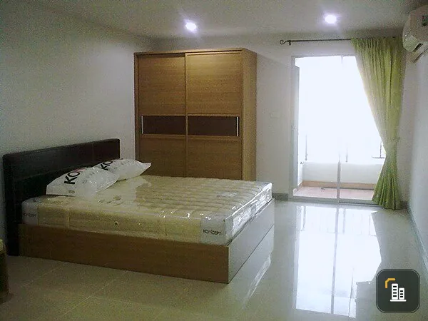 For sale: Regent Home, Phahonyothin 57, Phase 3, room ready to move in. simple decoration Good furniture, don't miss it.