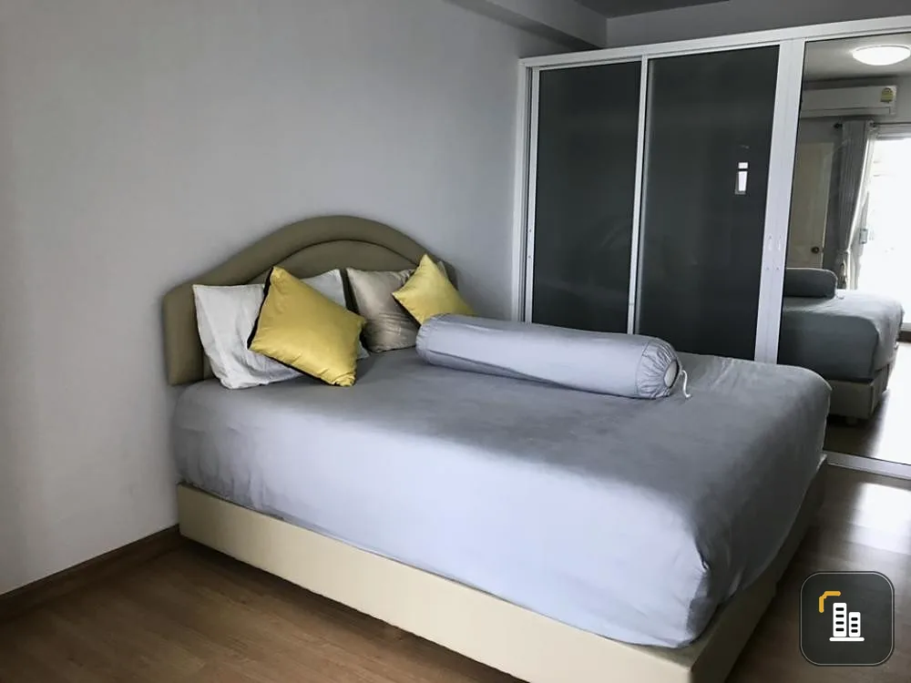 Urgent sale, Supalai Park Khaerai-Ngamwongwan Condo. Spacious room Lots of usable space Buy now, don't wait.