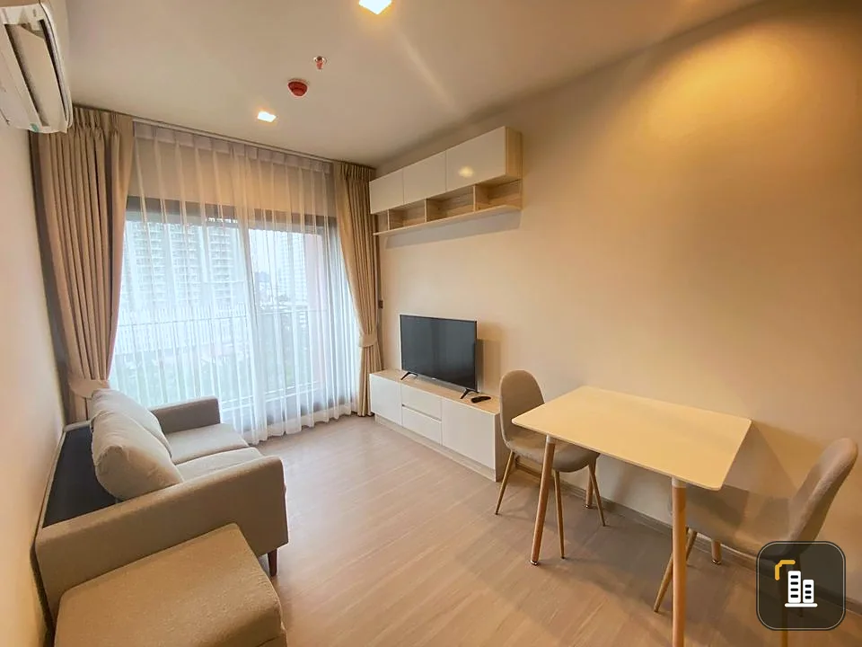 For rent Life Asoke Hype, room ready to move in Complete facilities Let me tell you, don't miss it.