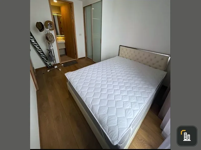 For rent!! Condo Noble B Sukhumvit 33, 25th floor, complete amenities. Ready to move in immediately. Book now!!
