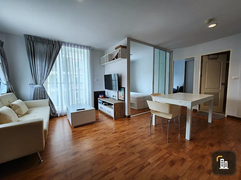 For sale: Tulip Square Om Noi, corner room, private, lots of usable space. If you don't reserve, you're missing out.