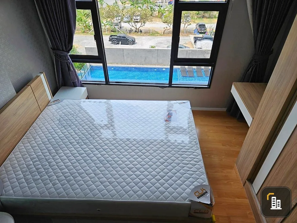 Condo for rent, Dmura Ratchayothin, separated room. Furniture + electrical appliances with pool view, good price, reserve now.
