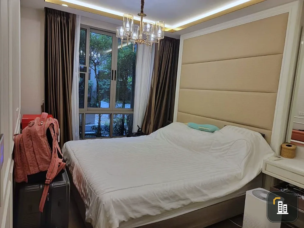 For rent, Amaranta Residence, 2nd floor, swimming pool and garden view. Complete with furniture and electrical appliances. Reserve quickly.