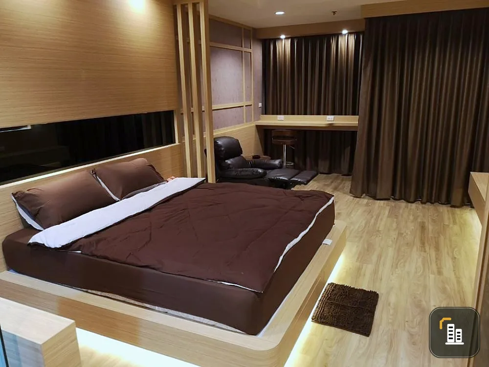 Urgent for rent, Ladda Plus Sriracha, 20th floor, new room, beautifully decorated, ready to move in. If interested, hurry and reserve quickly.