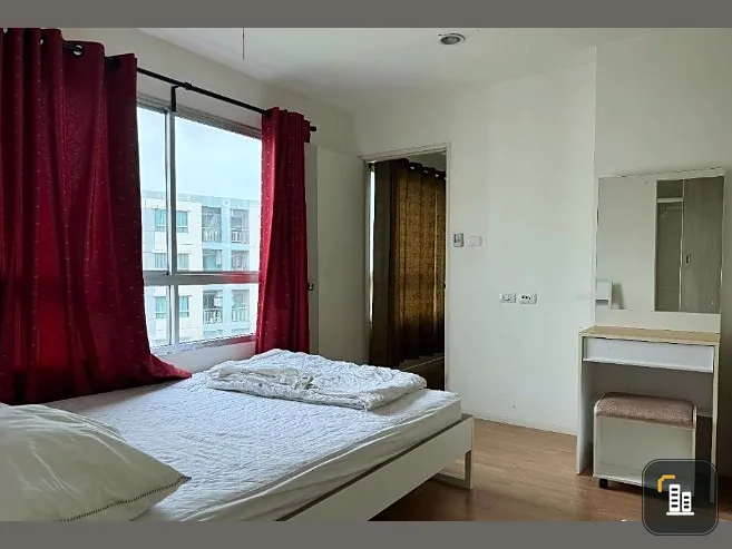 For rent, Lumpini Ville On Nut-Phatthanakan, 7th floor, garden view, north, complete with furniture and electrical appliances.