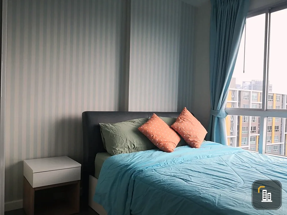 For sale and rent, D Condo Campus Resort Bang Saen. The room is simply decorated, looks good and has style. Don't put it off and reserve now.