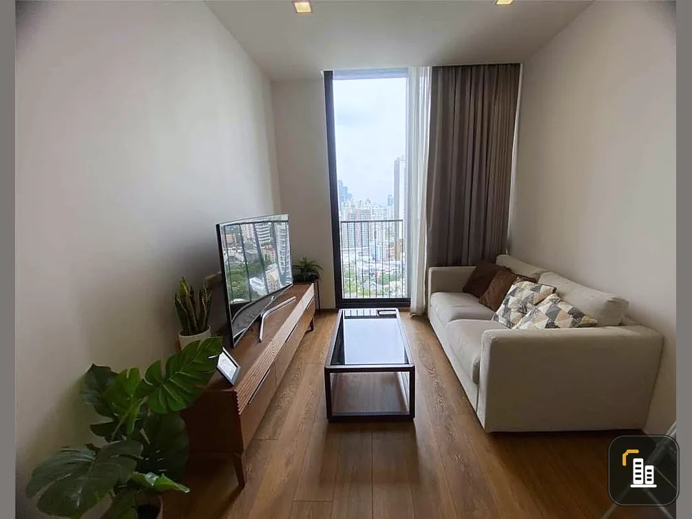 For rent: Noble BE33, spacious room. Complete with valuable usable space Let me tell you, you shouldn't miss this room.