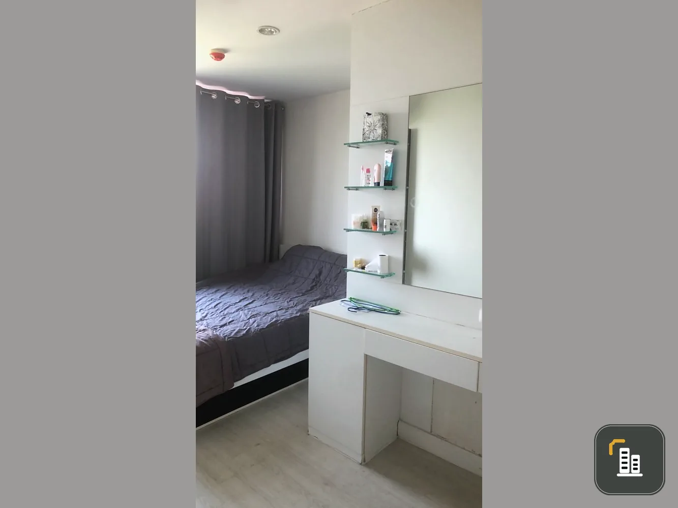 Condo for sale or rent, Sammakorn S9 Condominium, highest floor of the building, no blocking buildings, fully furnished, don't miss it.
