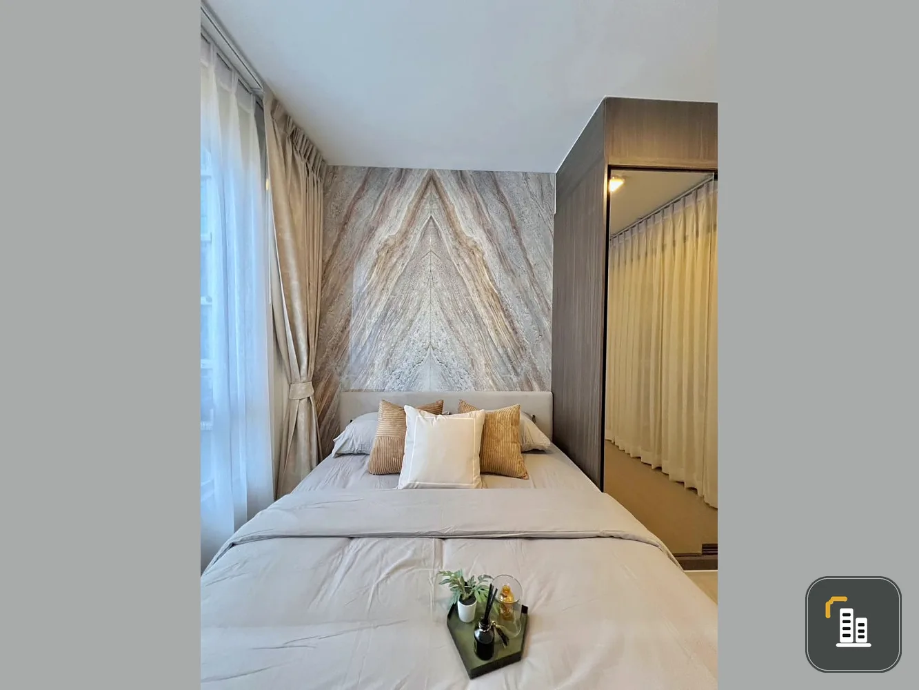 For rent: Quintara Phume Sukhumvit 39, corner room, garden view, unblocked view, good price, must hurry and reserve now.