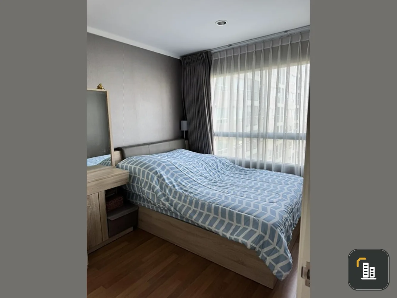 For sale: Lumpini Park Rama 9-Ratchada, 15th floor, room ready to move in. Plus it comes at a great price. Hurry and reserve yours now.