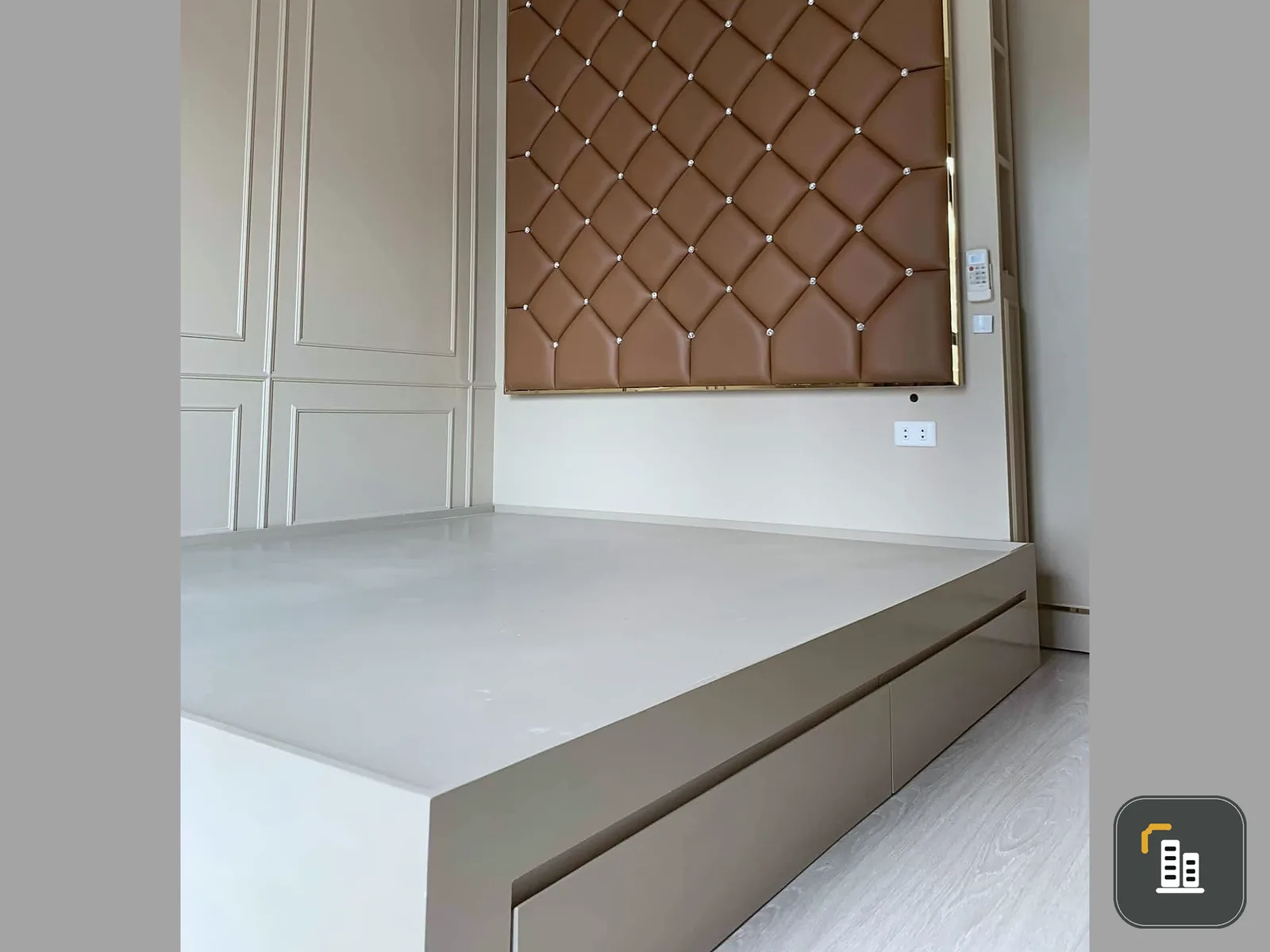 Is there anything more beautiful than this!! For rent rhythm asoke 2, beautiful and luxurious like a palace This price can't be found anymore. Book now.