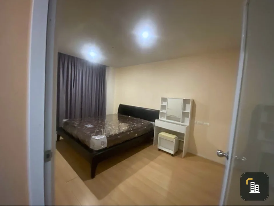 For rent: Happy Condo Lat Phrao 101, simply decorated room. Good furniture If you don't reserve, you'll miss a lot.