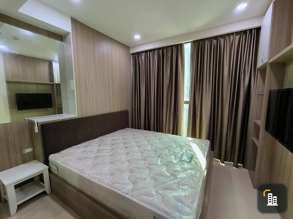 For sale: Dusit Grand Condo View, 10th floor, fully decorated room, complete Buit-In, just come and move in.