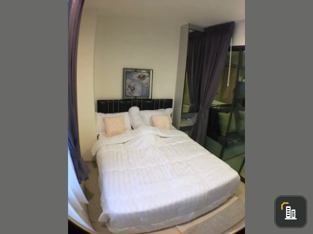 Wow, how beautiful is the room!! room decorated like this This golden location Not booking is a big mistake. Rent it now at Rhythm Asoke 2.