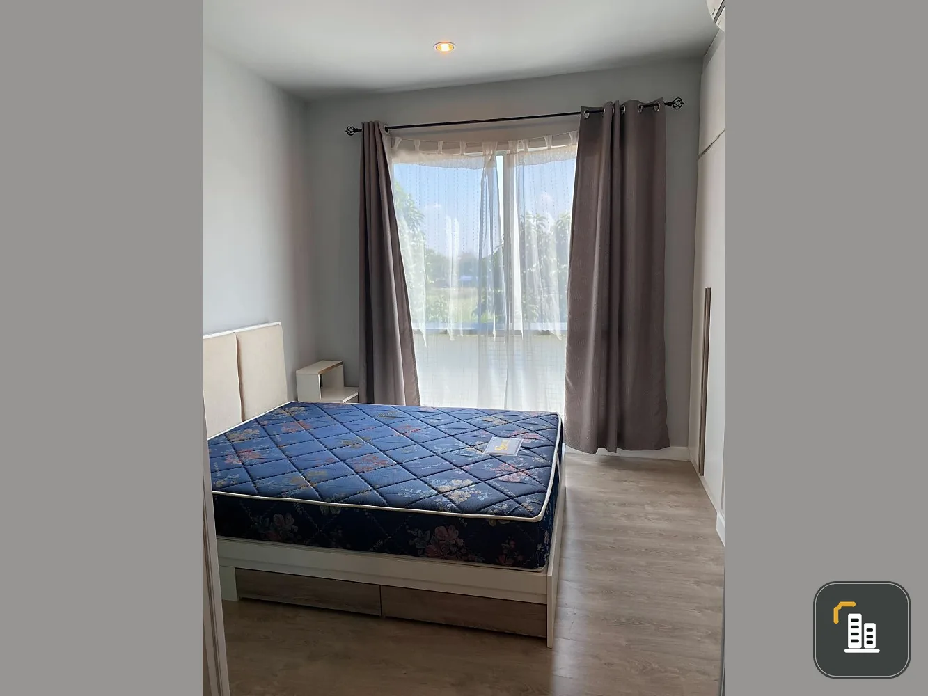 Urgent sale, Condo Sale Salaya, 1 bedroom, 1 bathroom, complete amenities. If you don't reserve, you will regret it.