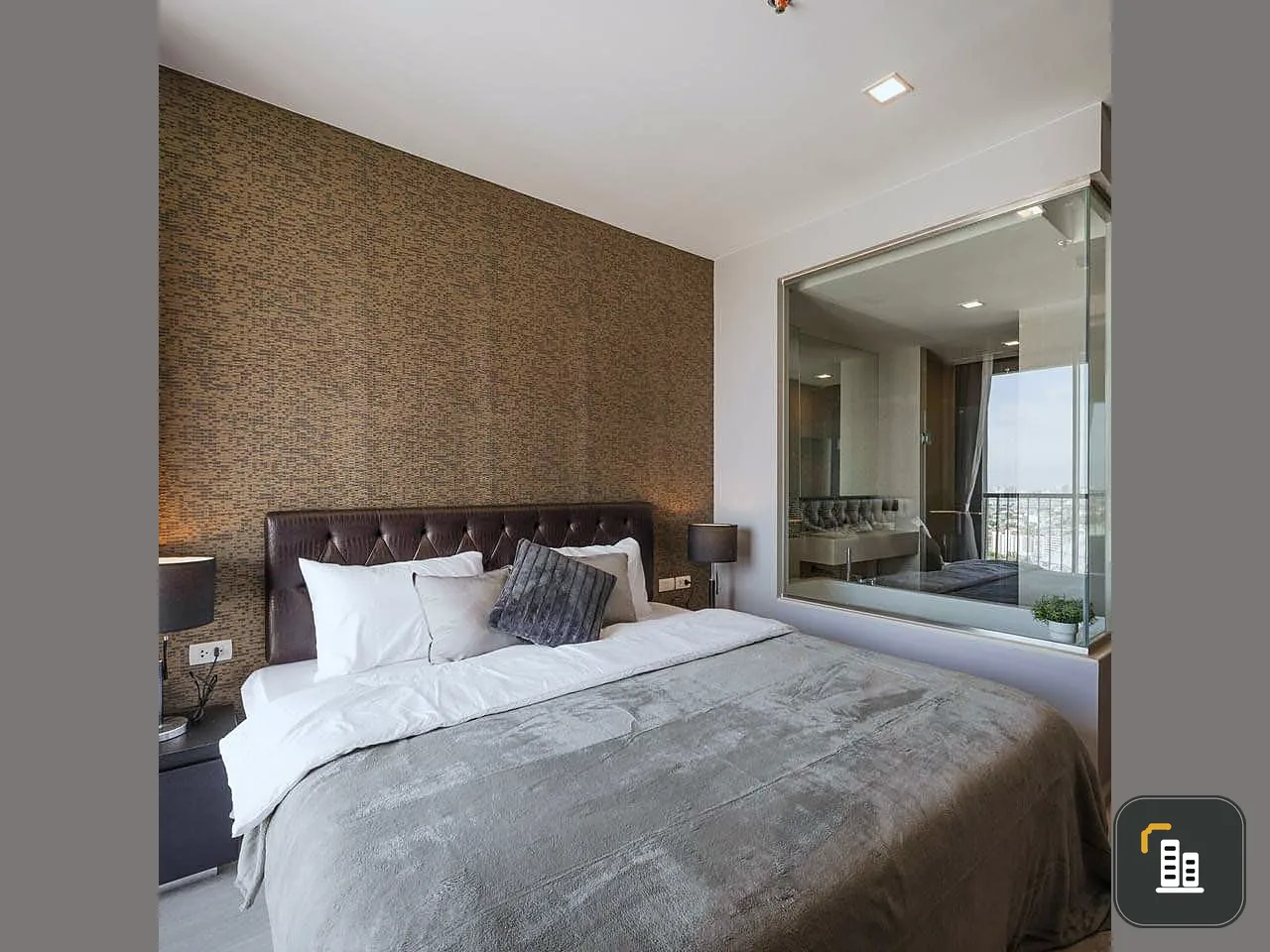 For rent: Rhythm Sukhumvit 44/1, high floor, great city view. Elegant furniture looks very expensive. If you don't reserve, you'll miss a lot.