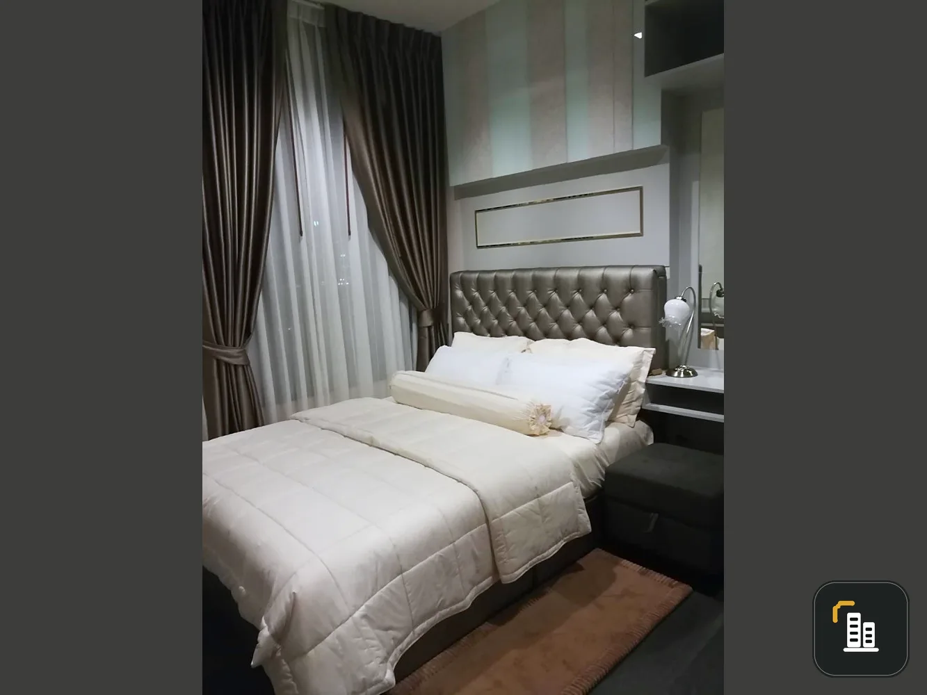 Condo for rent Edge by Sansiri Sukhumvit 23, fully furnished, good location, easy to travel, don't miss it.