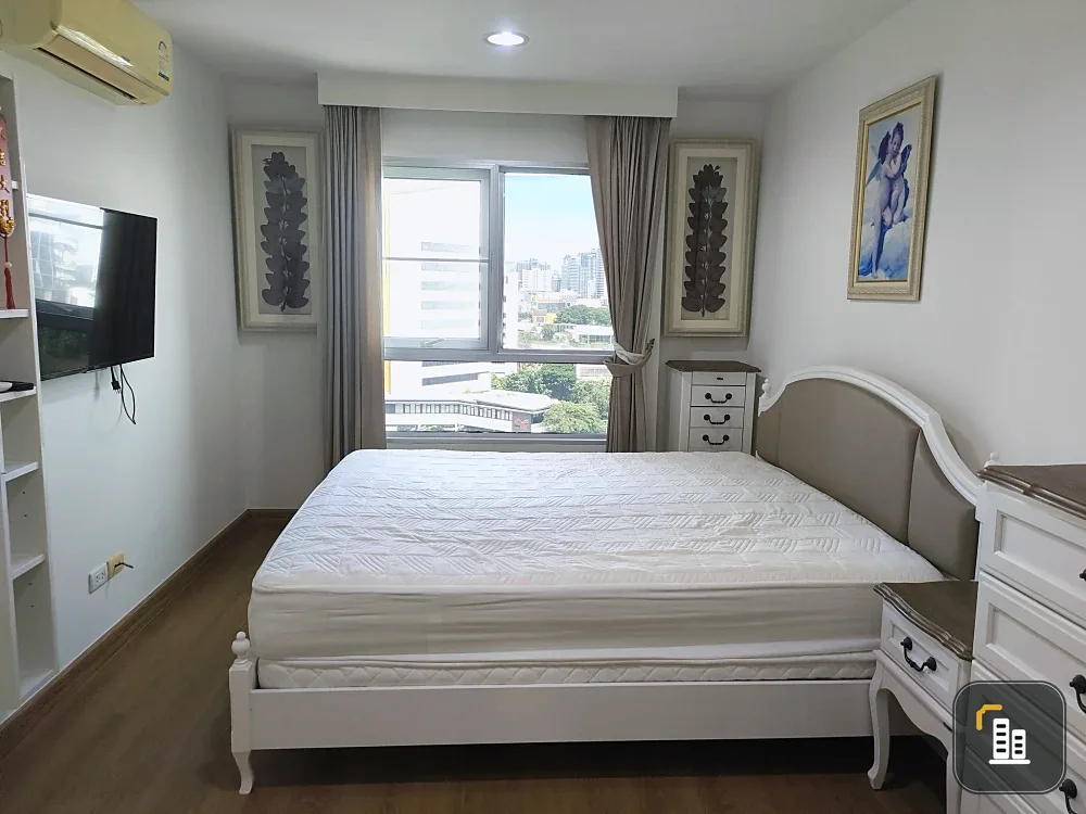 For sale: Belle Grand Rama 9, room ready to move in. Complete set of furniture Good electrical appliances Good like this, reserve now.