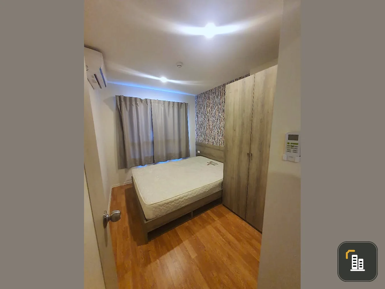Condo for rent, Lumpini Ville Ratburana - River View 2, decorated with wallpaper, south facing, 3rd floor, reserve quickly.