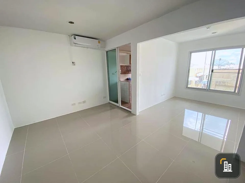 For sale: Regent Home Sukhumvit 97/1, empty room, open and airy, clean, pleasing to the eye, room renovation type, reserve now.