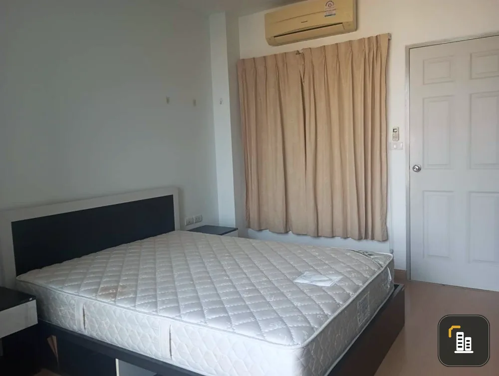 For sale for rent Life @ Ratchada-Huai Khwang, 8th floor, spacious room, fully furnished. Just come and move in.