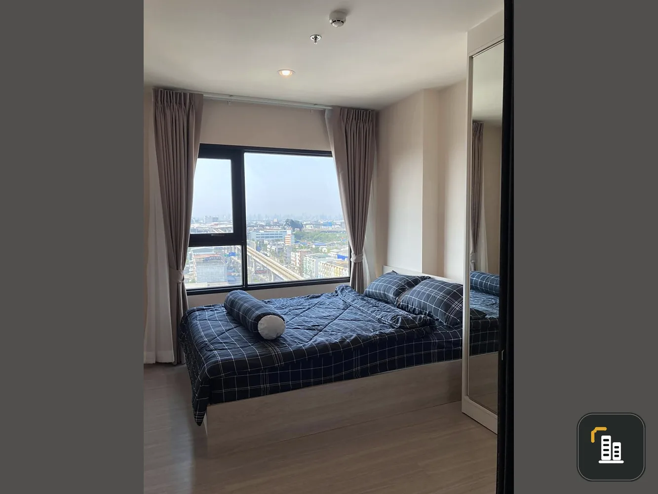 For rent, Aspire Erawan Prime, 14th floor, open view, comfortable for the eyes, fully decorated room, extremely clean, don't make a mistake booking.