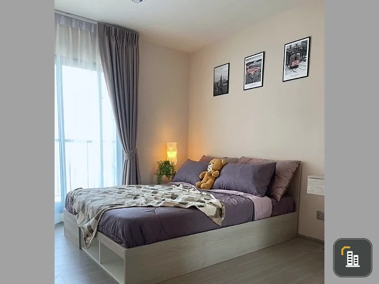 For rent: Aspire Erawan Prime, 24th floor, city view, fully decorated room, large built-in wardrobe, book now.