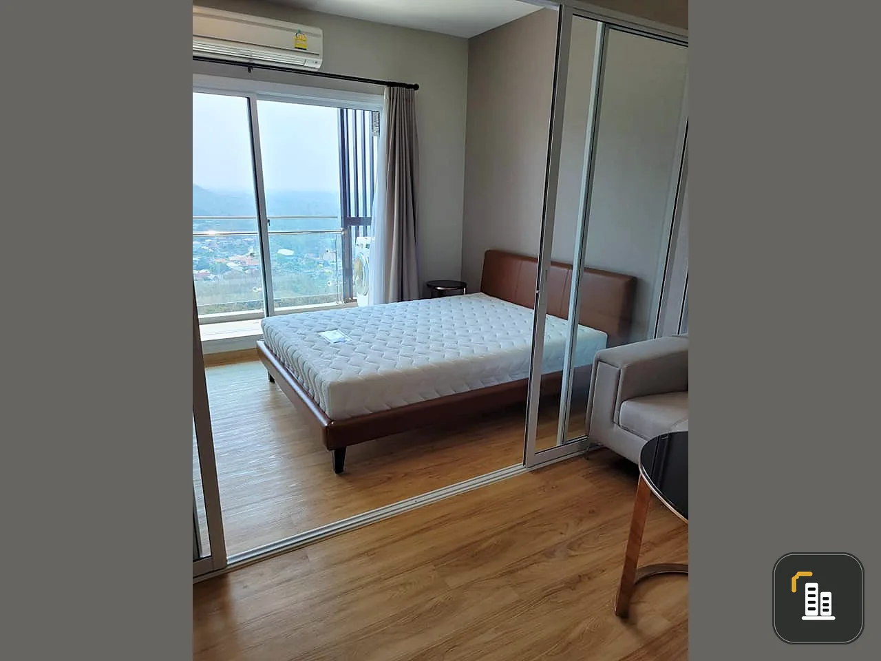 Urgent sale, Condo The Sea Sriracha, separate room, 35th floor, mountain view, you can't miss it.
