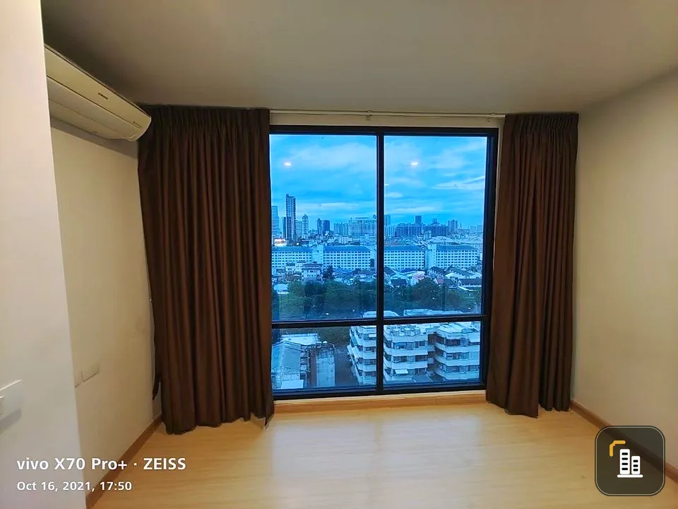 Condo for sale, Bangkok Horizon Sathorn-Narathiwat, empty room, decorated as you like, with a great price, hurry and reserve now.