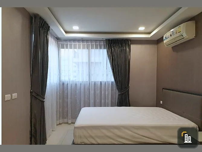 Condo for rent, Arcadia Beach Continental, 2 bedrooms, 2 bathrooms, 5th floor, swimming pool view. Ready to reserve now.