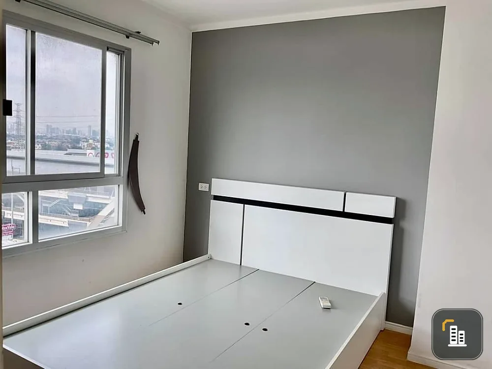 For sale Lumpini Place Srinakarin-Hua Mak Station, simple decorated room. Wide with usable space Good like this, reserve now.