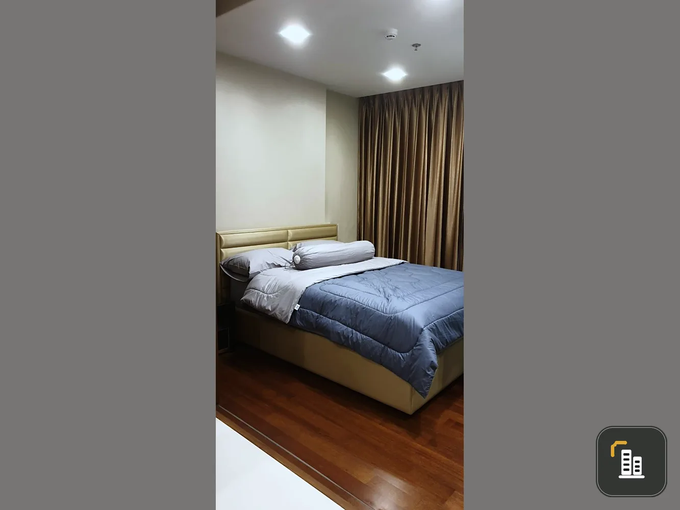 Condo for rent, The Metropolis, large room, comfortable, good usable space. Let me tell you, you definitely shouldn't miss it.
