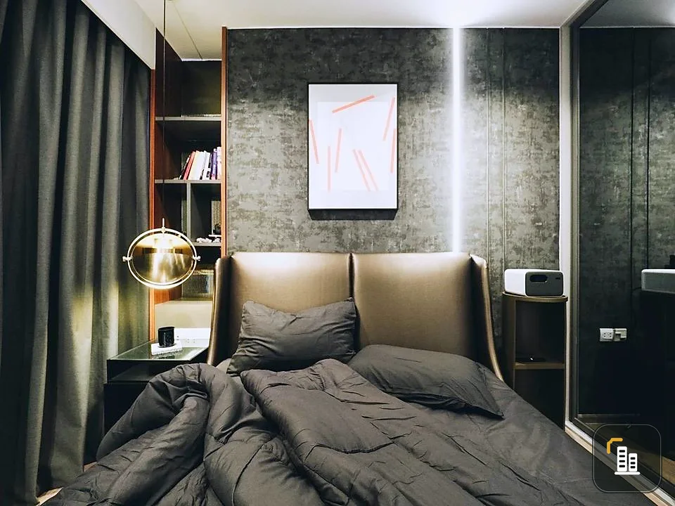 For rent!! Condo Oka House Sukhumvit 36, a resort style condo in the heart of the city. Convenient location, don't miss it!!