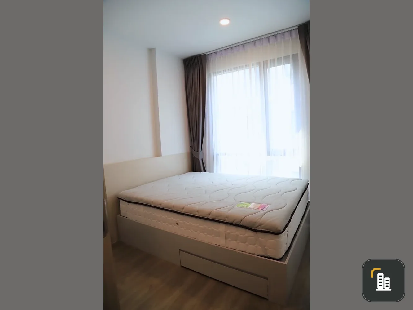 Urgent sale Brixton pet & play Sukhumvit 107, room ready to move in. Pet lovers must not miss this room.
