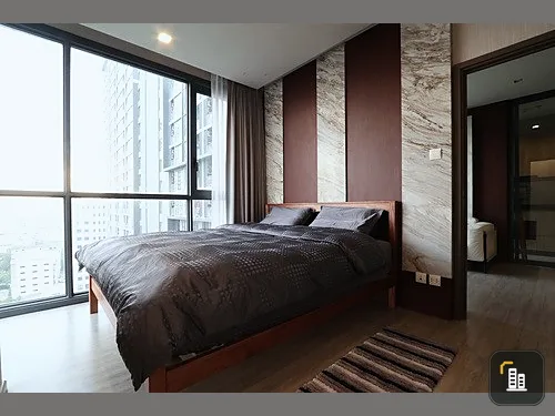 Condo for sale, The Line Wong Sawang, decorated, ready to move in, corner room, near MRT Wong Sawang.