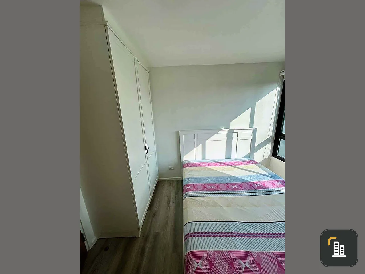 Condo for sale: The Knight I. Room in color tones, easy to decorate, clean, nice to live in, windows let in good light. If you miss it, you'll regret